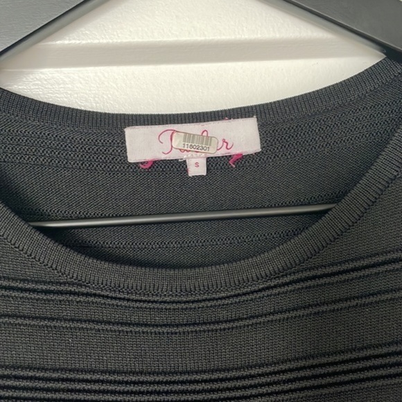 Parker Fit to Flare Knit Dress - Picture 4 of 6